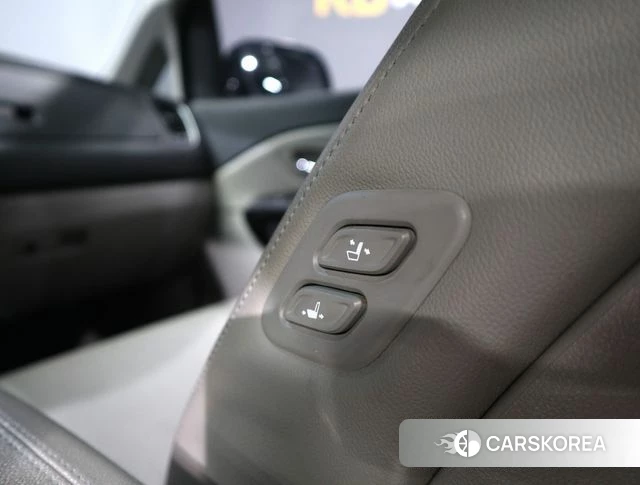 Kia The New Carnival id 4601465 из Кореи 7