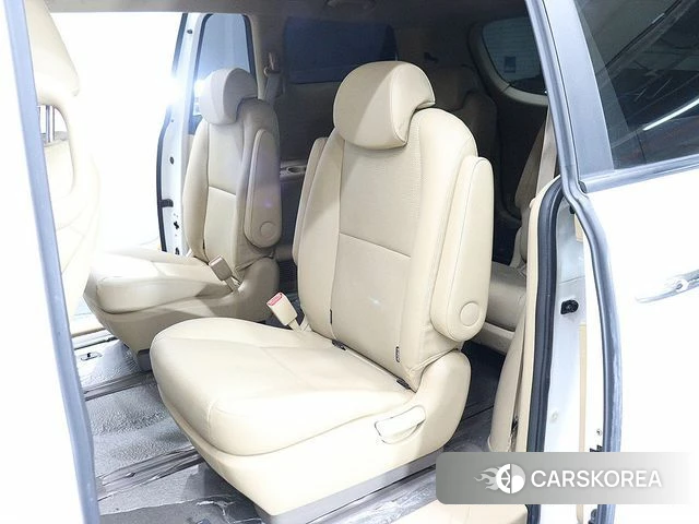 Kia The New Carnival id 3792489 из Кореи 7