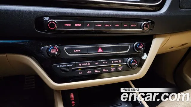 Kia The New Carnival id 2705532 из Кореи 7