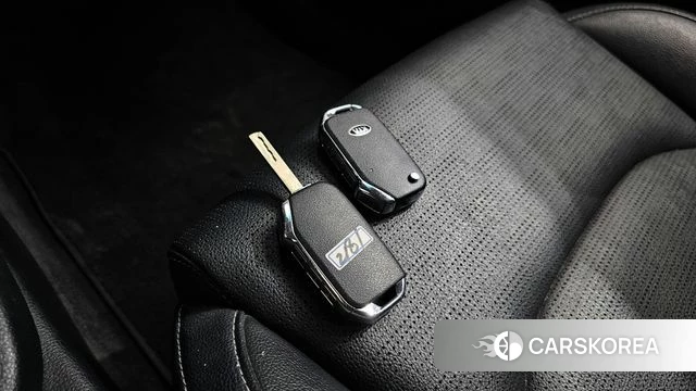Kia Come New K3 id 4385060 из Кореи 7