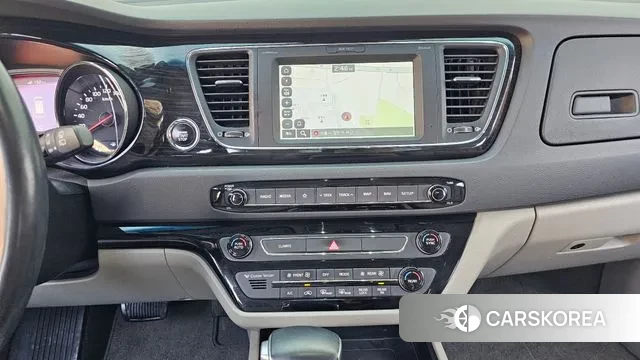 Kia The New Carnival id 3651723 из Кореи 7