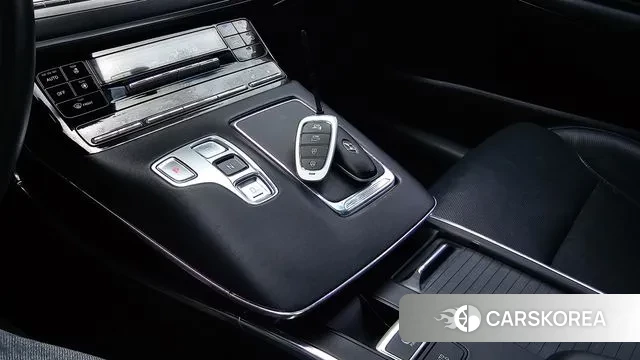 Hyundai The New Grandeur IG id 3020957 из Кореи 7