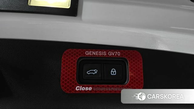 Genesis GV70 id 4769624 из Кореи 7