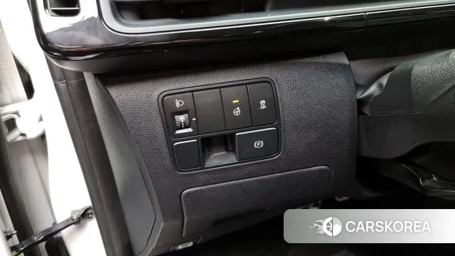 Hyundai Staria id 3080904 из Кореи 7