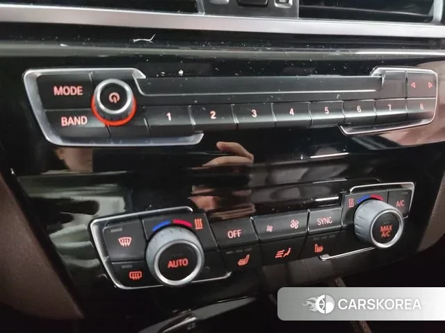 BMW X1 (F48) id 3732772 из Кореи 7