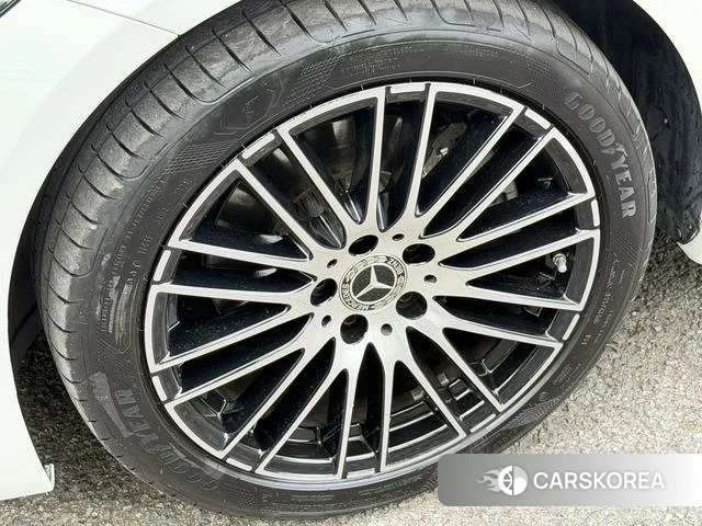 Mercedes-Benz Class C id 4348729 из Китая 7