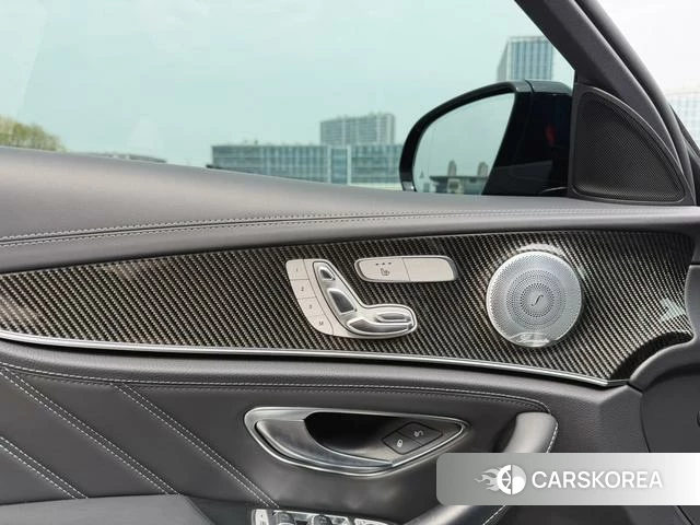Mercedes-Benz E-class AMG id 4259716 из Китая 7