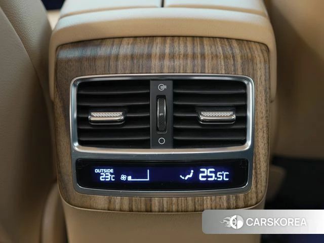 Kia The New K9 2nd generation id 3883998 из Кореи 7