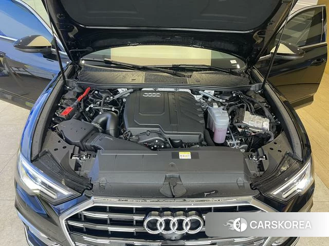 Audi A6L id 4256696 из Китая 7