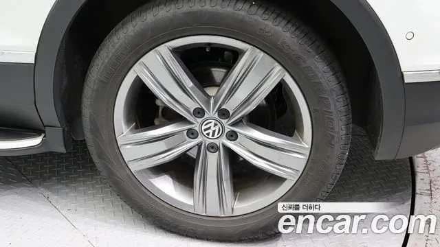 Volkswagen Tiguan second Generation id 2899177 из Кореи 7