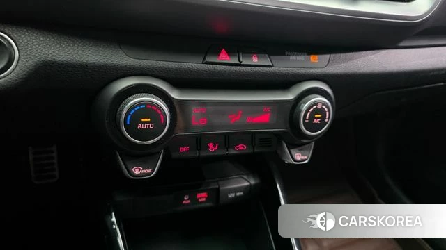 Kia Stonic id 4728278 из Кореи 7
