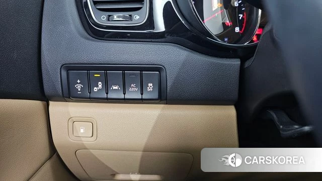 Kia The New Carnival id 3845577 из Кореи 7