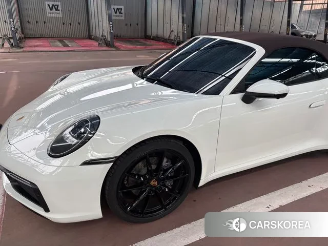 Porsche 911(992) id 3268839 из Кореи 7