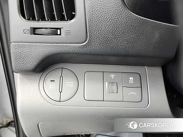 Hyundai The New Grand Starex id 3568755 из Кореи 7