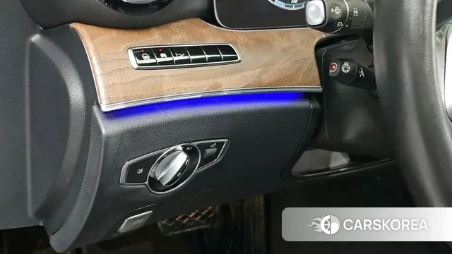 Mercedes-Benz E-Class W213 id 3640891 из Кореи 7