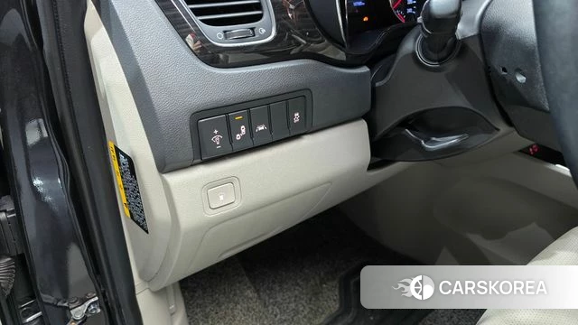 Kia The New Carnival id 4703026 из Кореи 7