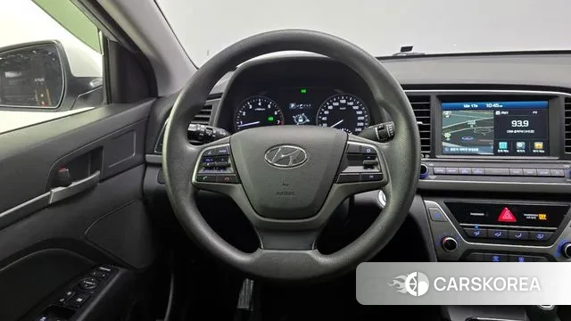 Hyundai Avante AD id 3489984 из Кореи 7