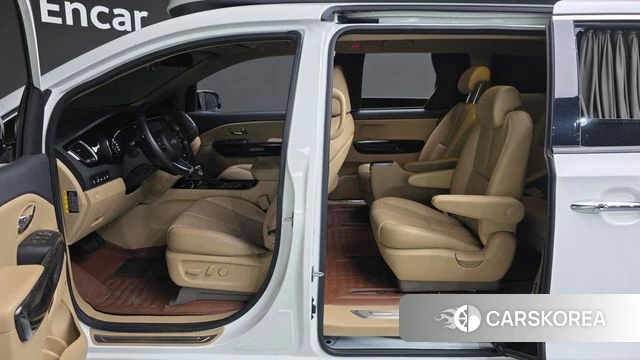 Kia The New Carnival id 4502598 из Кореи 7