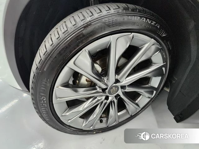 Toyota Crown Crossover id 4847803 из Кореи 7