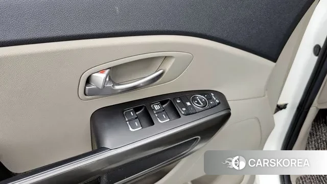 Kia The New Carnival id 3248885 из Кореи 7