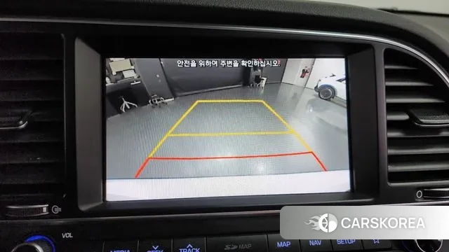 Hyundai Avante AD id 3742775 из Кореи 7