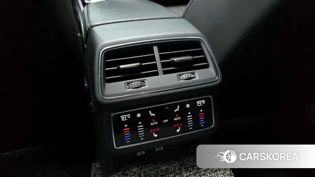 Audi S7 (4K) id 3349738 из Кореи 7