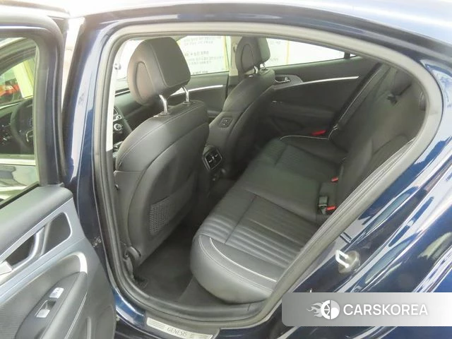 Genesis G70 id 3828710 из Кореи 7