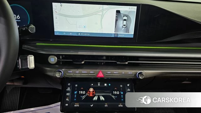 Hyundai Grandeur (GN7) id 4194292 из Кореи 7