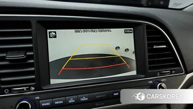 Hyundai Avante AD id 3937287 из Кореи 7