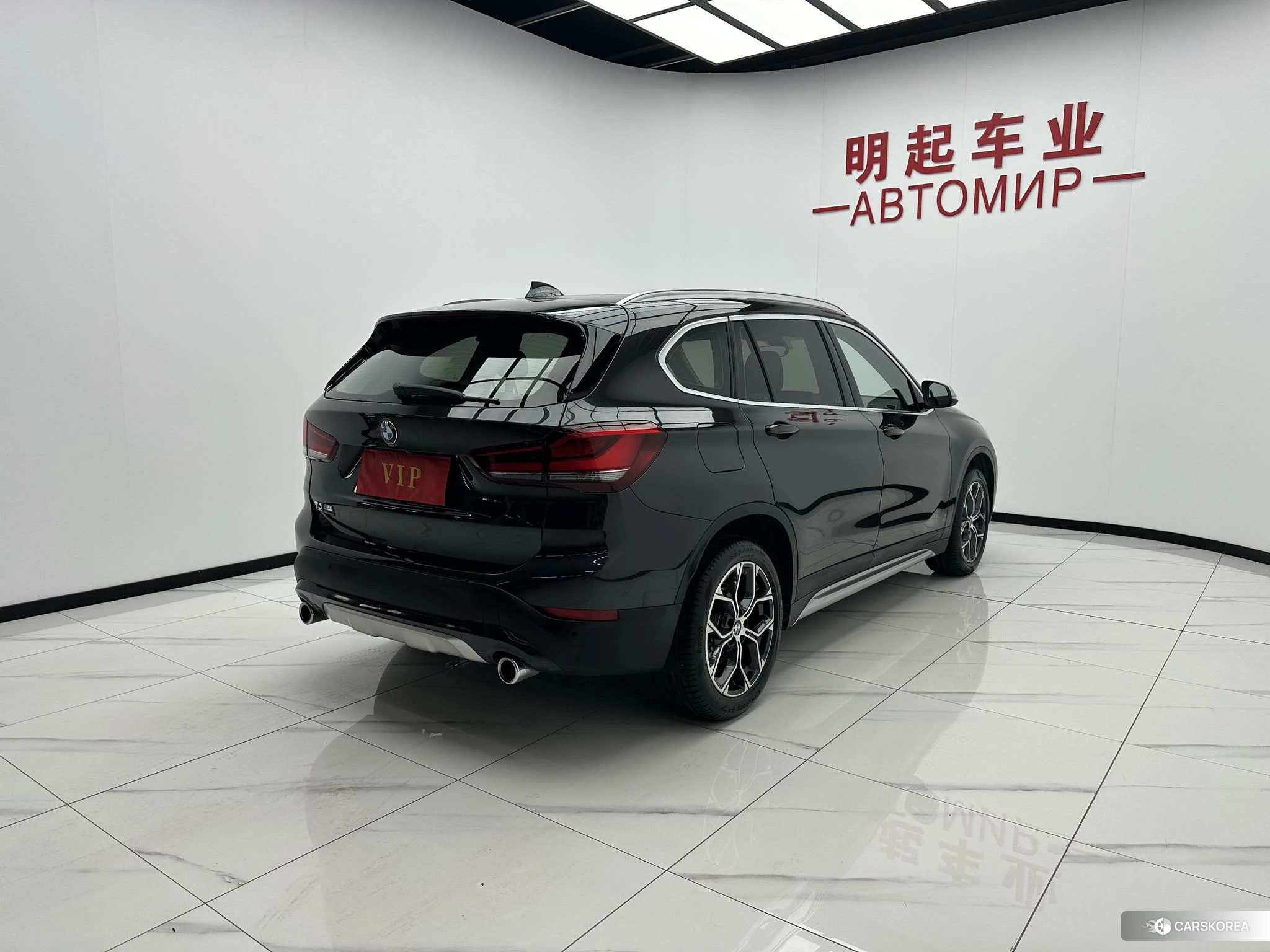 BMW X1 id 4498996 из Китая 7