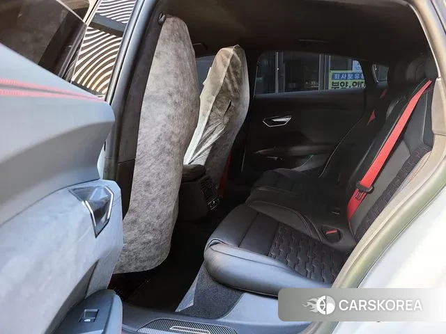 Audi RS e-Tron GT id 3316493 из Кореи 7