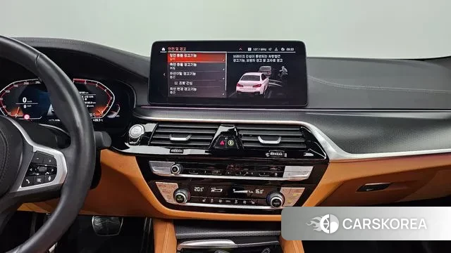 BMW 5 Series (G30) id 2974901 из Кореи 7