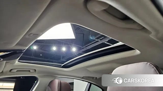 BMW 5 Series (G30) id 3758440 из Кореи 7