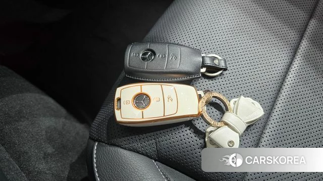 Mercedes-Benz E-Class W213 id 4726249 из Кореи 7
