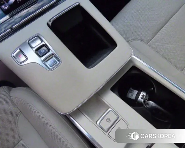 Hyundai The New Grandeur IG id 3044134 из Кореи 7