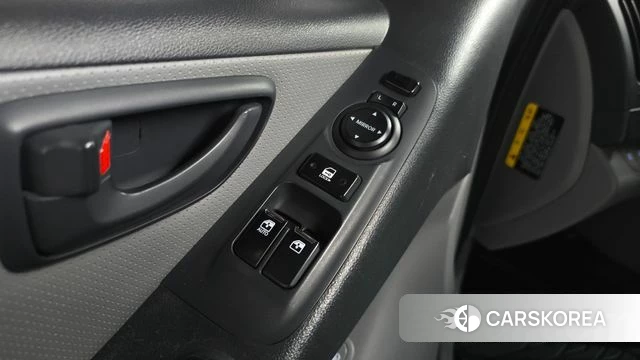 Hyundai The New Grand Starex id 4020681 из Кореи 7