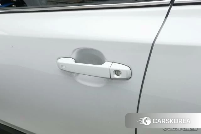 Toyota C-HR id 4279081 из Китая 7