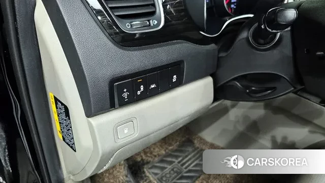 Kia The New Carnival id 2986071 из Кореи 7