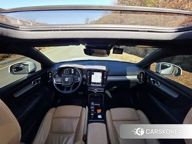 Volvo XC40 id 3425373 из Кореи 7