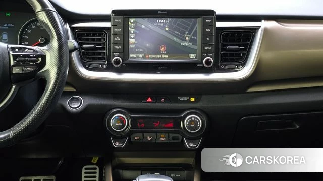 Kia Stonic id 4596049 из Кореи 7