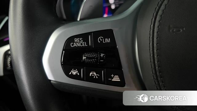 BMW 5 Series (G30) id 3936222 из Кореи 7