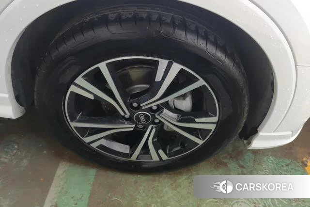 Audi Q3 Sportback id 4271841 из Китая 7