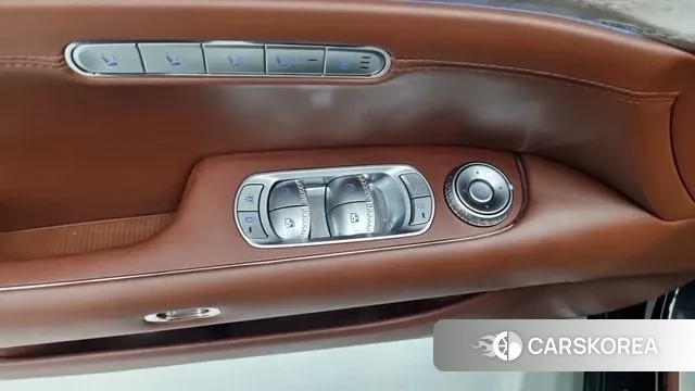 Genesis G90 (RS4) id 3262165 из Кореи 7