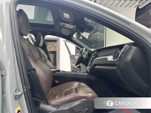 Volvo XC60 id 4234816 из Китая 7