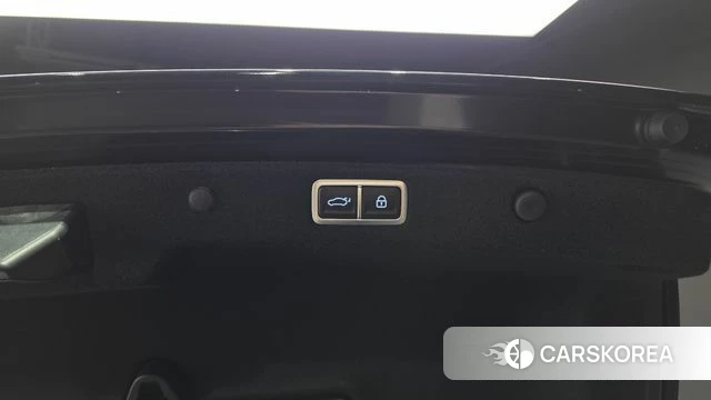 Hyundai Grandeur Hybrid (GN7) id 4517421 из Кореи 7