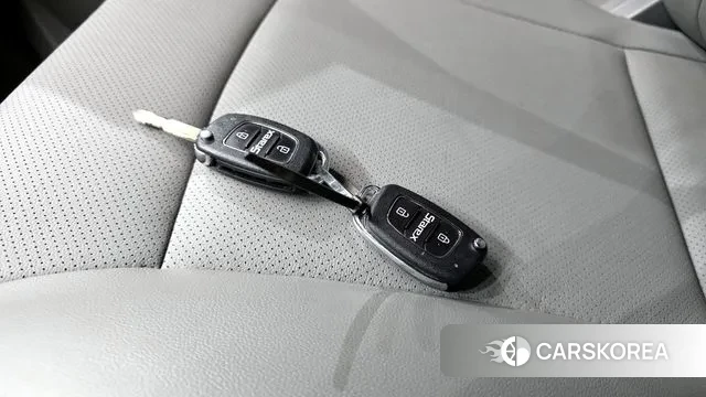 Hyundai The New Grand Starex id 3004192 из Кореи 7