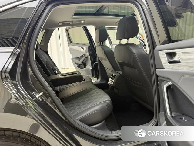 Volkswagen Sagitar id 4207443 из Китая 7