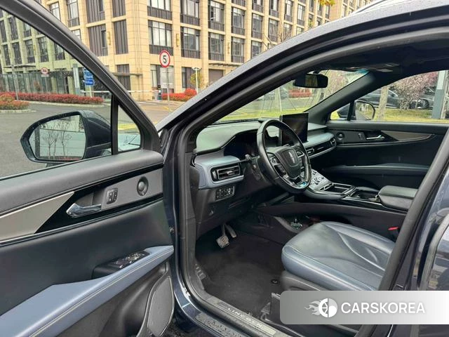 Lincoln Navigator id 4214535 из Китая 7