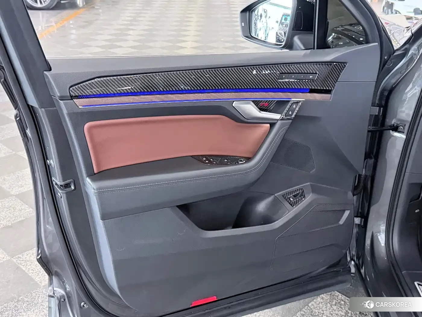 Volkswagen Touareg id 4600383 из Китая 7