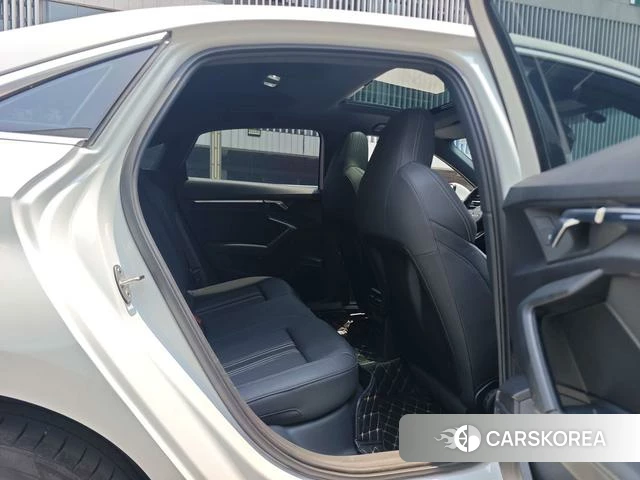 Audi A3 id 4359507 из Китая 7